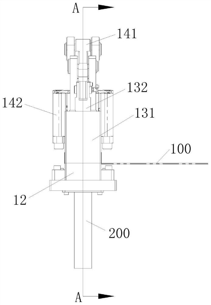 A paint stripping machine for flat copper wire and its vertical paint stripping device and horizontal paint stripping device