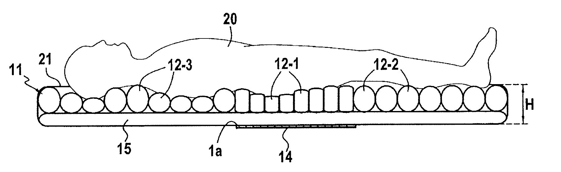 Pressure sensor comprising a capacitive cell and support device comprising said sensor