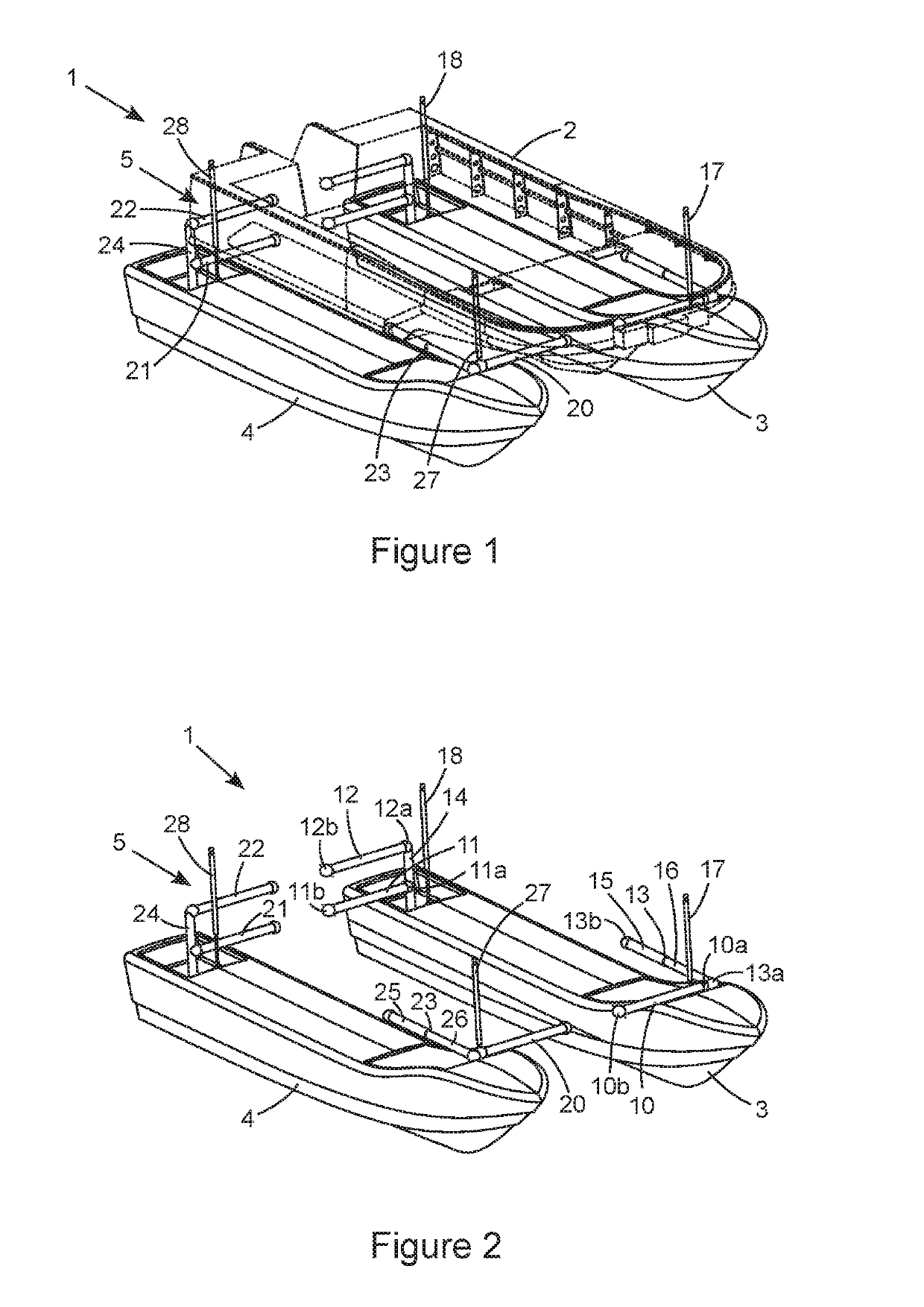 Multi-link suspension for multi-hulled vessels