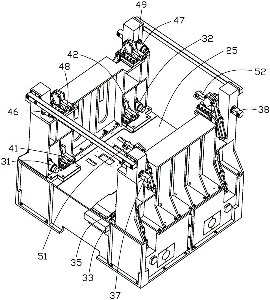 Tower crane standard section processing device and processing method