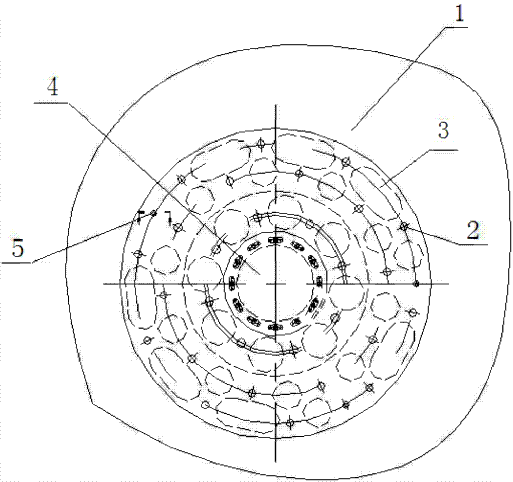 Large rotating body and rotating shaft connecting structure
