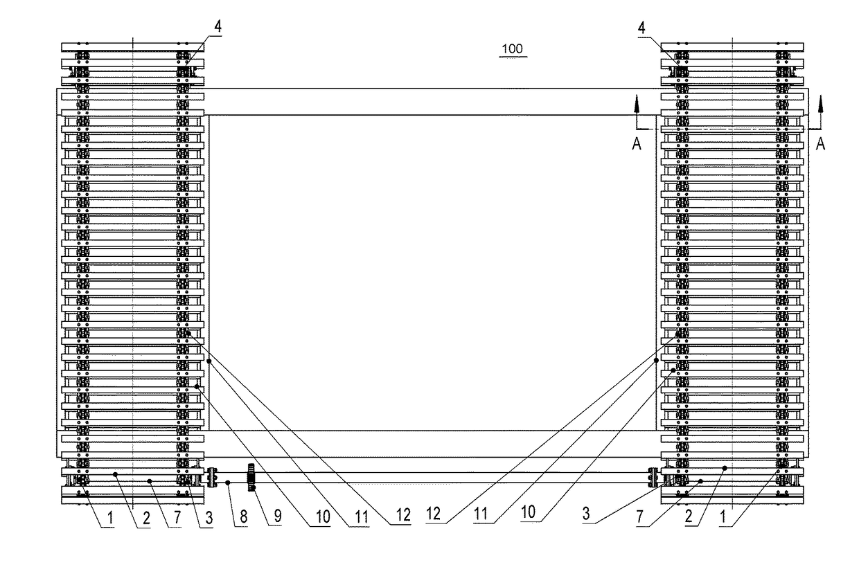 Chain type vehicle conveying device for stereo garage