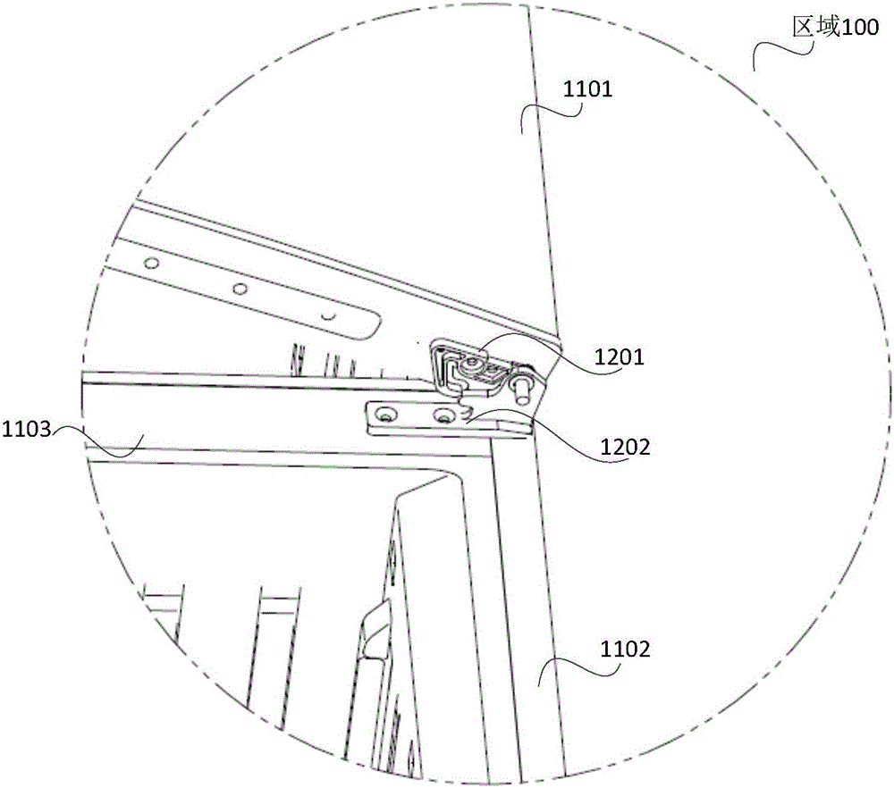 Door body suction assisting device and refrigerator