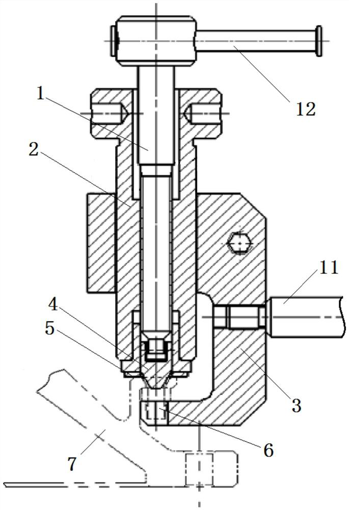 Self-adaptive positioning nut riveting tool and method