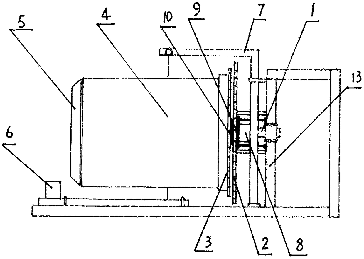 Bamboo rattan or plastic mesh weaving machine and weaving method thereof