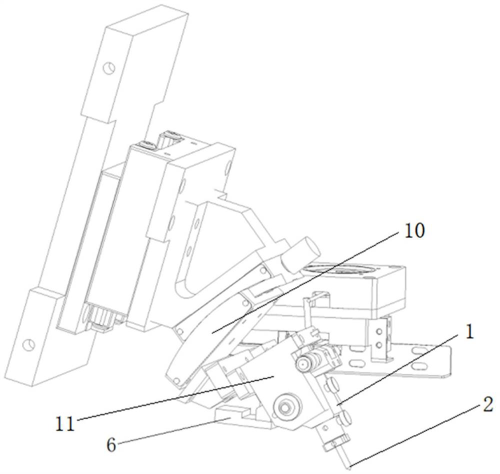 A tool adjusting structure and dicing machine