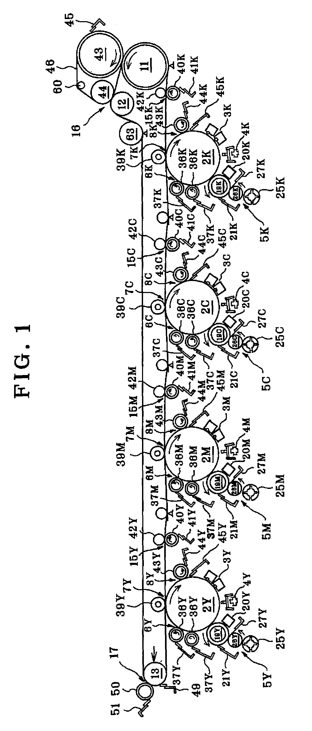 Image forming apparatus having transfer belt and cleaning arrangement