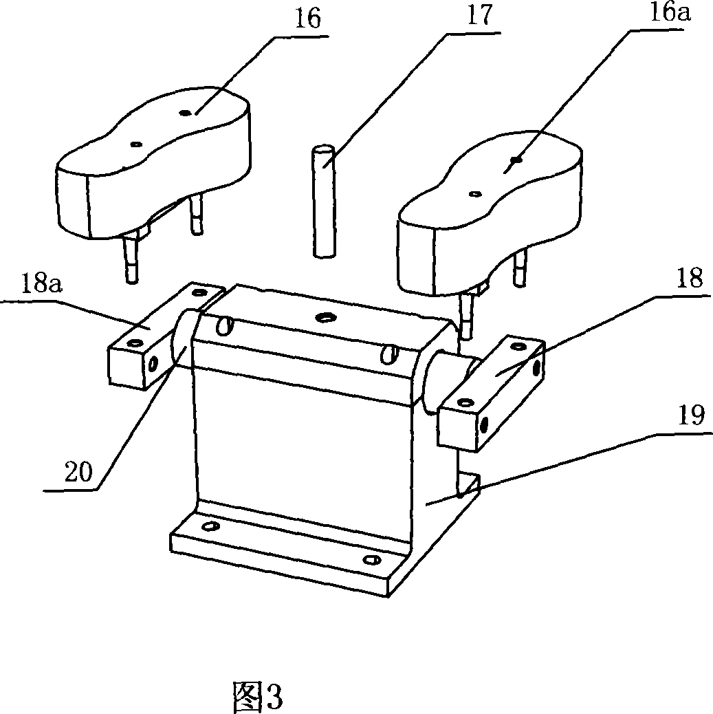 Computerized numerical controlled engraving and milling machine with symmetrical double station of shoe modules