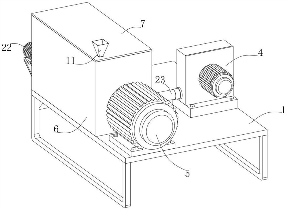 Rice mill provided with antibacterial rice sieve