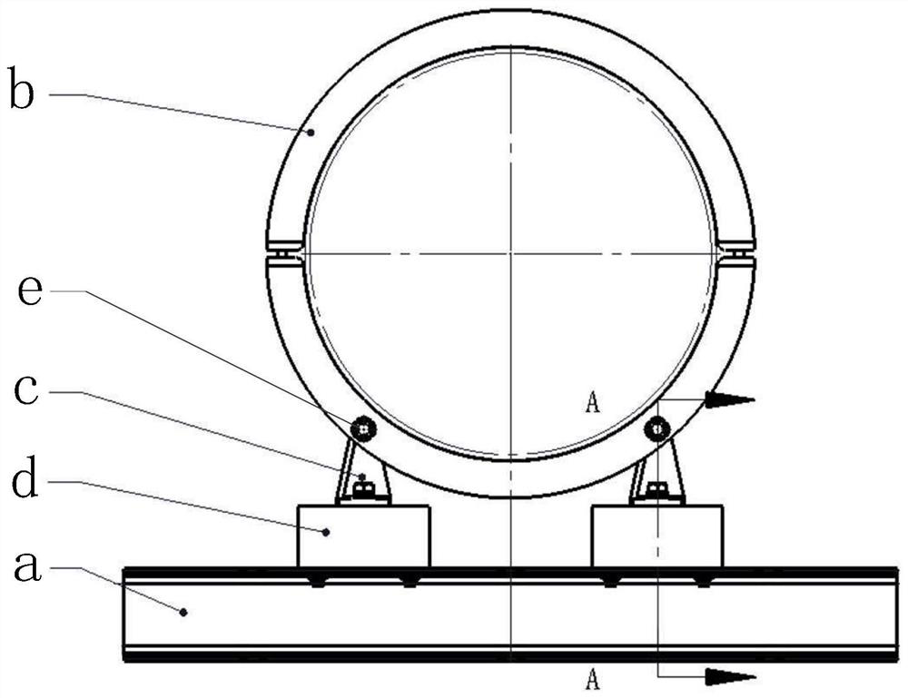 Phase-isolated bus shell supporting device and phase-isolated bus shell hoisting system