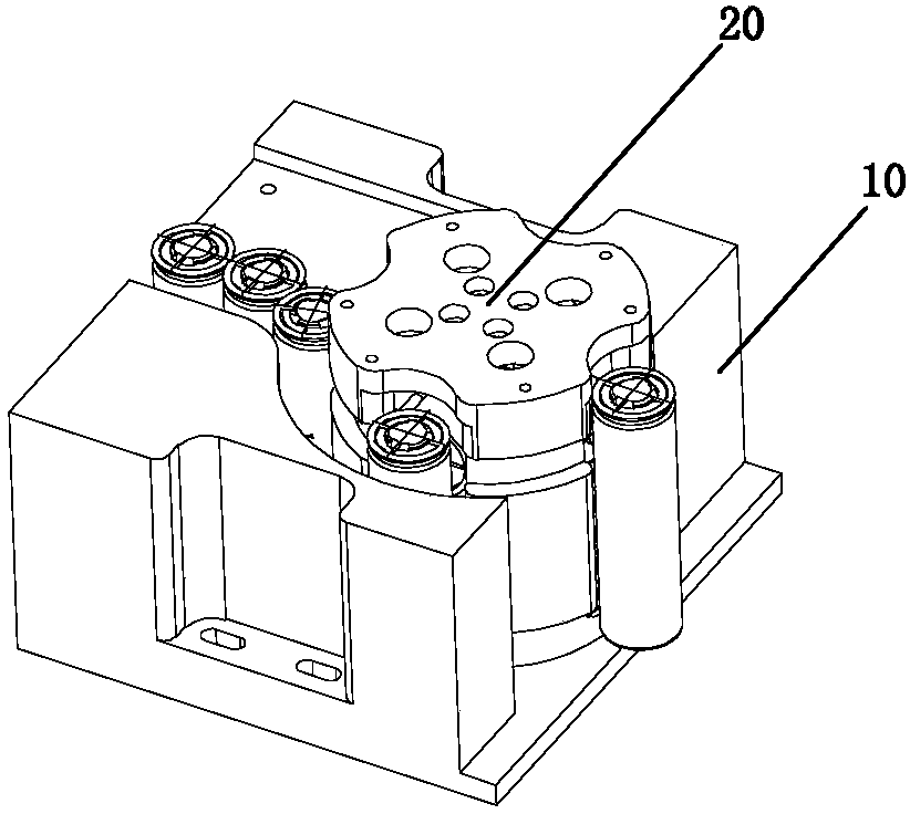 Vibration-free collecting device for cylindrical batteries