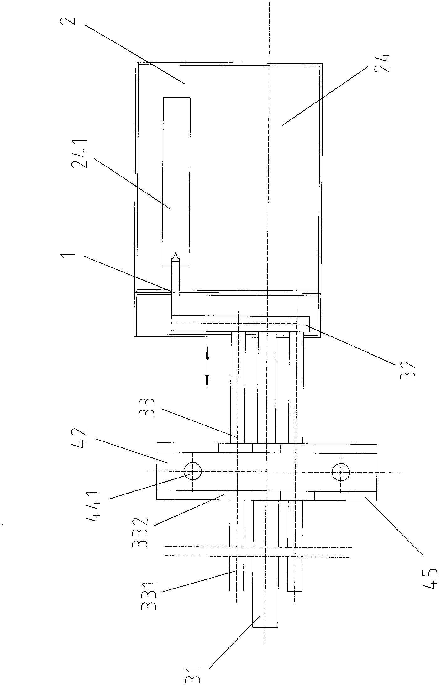 Device for scraping liquid tin-soldered oxide skin by semi-automatic tin immersion machine