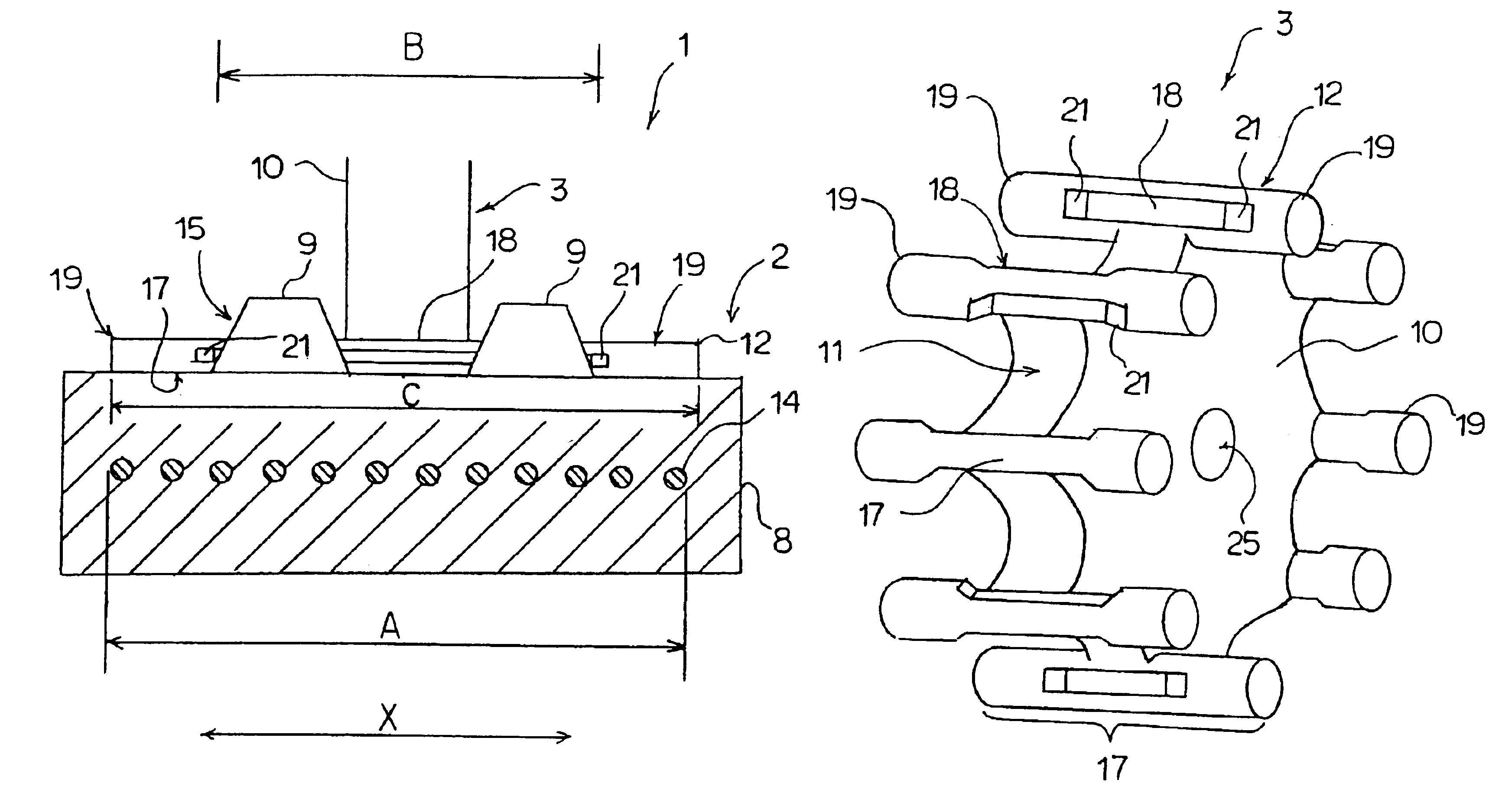 Elastic crawler traveling apparatus and sprocket for crawler belt used in the same