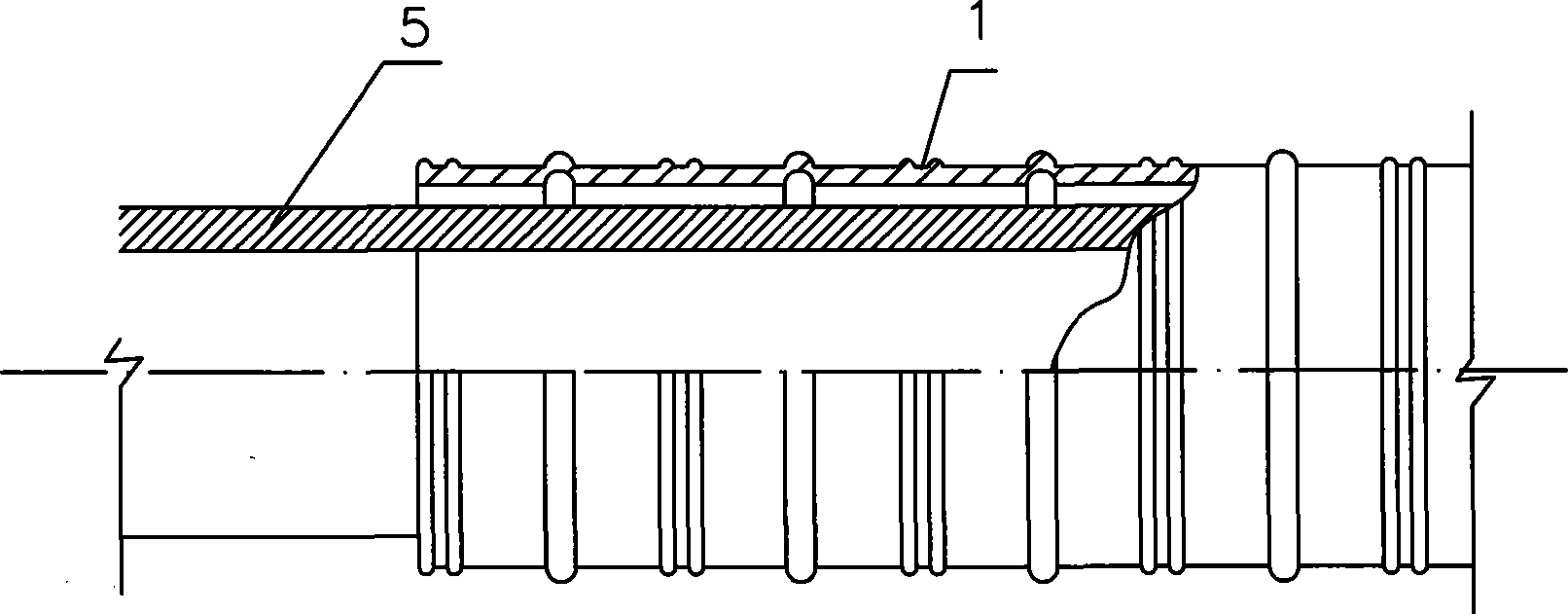 Method for preparing and preventing plug of wide-span case beam rear tension method prestress pore passage