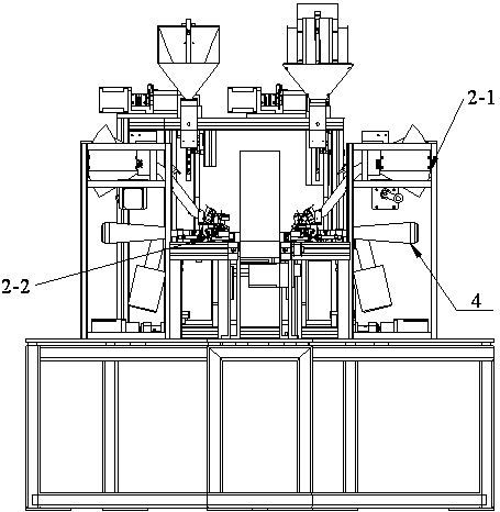 Automatic riveting machine for wine box package