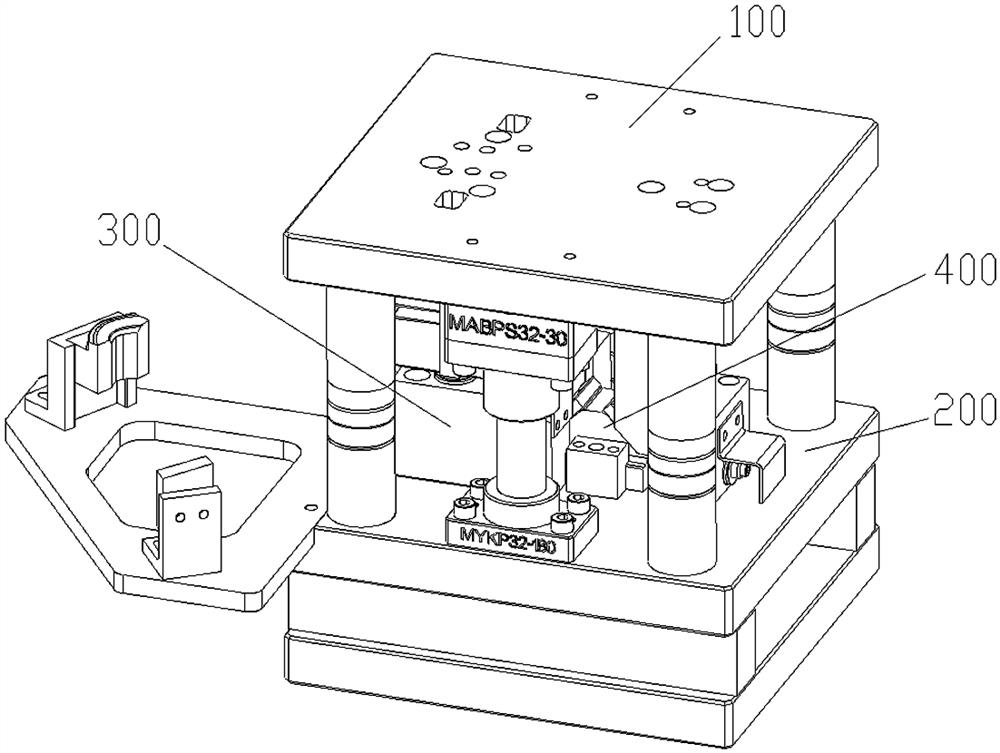 Reverse fine cutting die and method for automotive specular metal decorating part