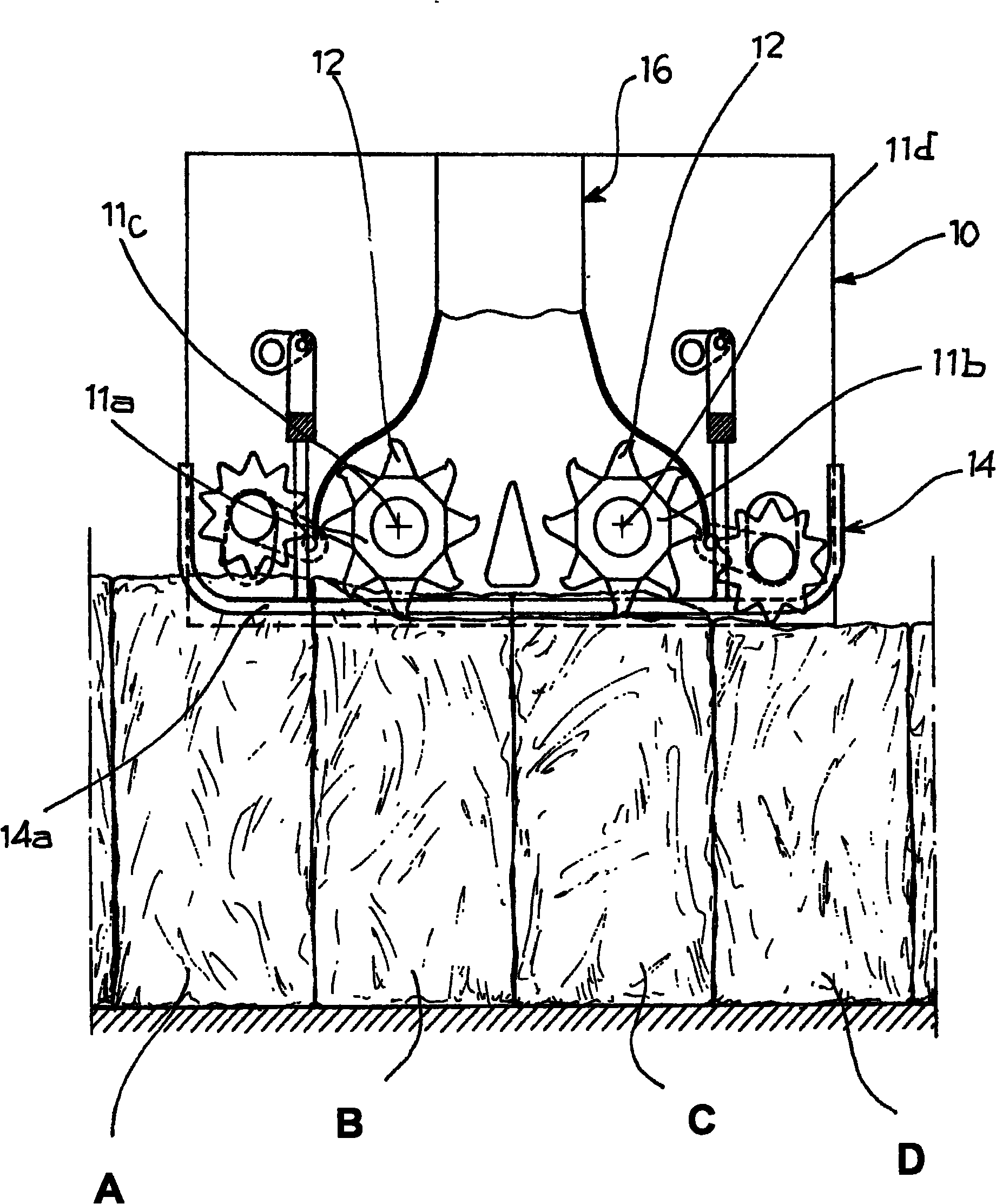 Device and method for the automatic pick-up of fibre from a bale of fibre on a spinning line