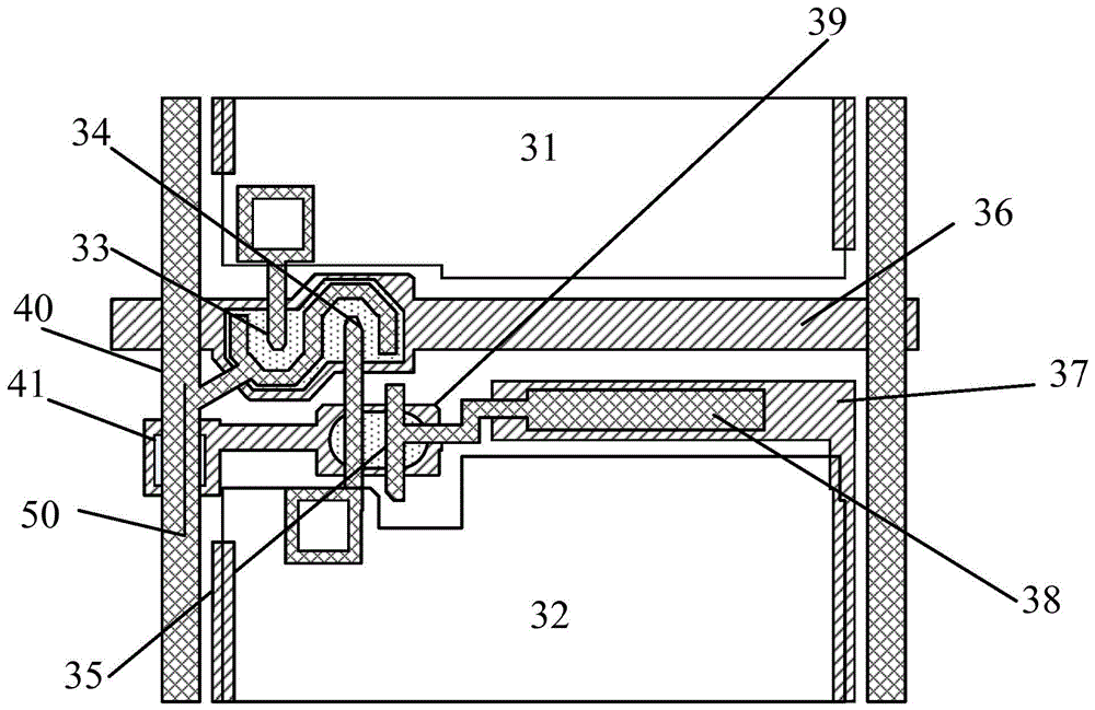 Low color shift liquid crystal array substrate and driving method thereof