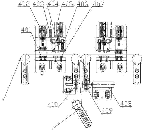 Three-dimensional punching equipment for disposable hygienic material and punching method thereof