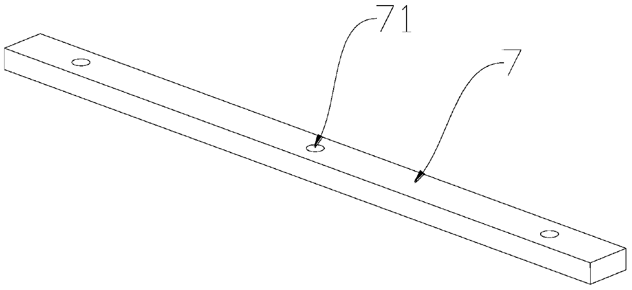 An electric vehicle battery box and its electric vehicle