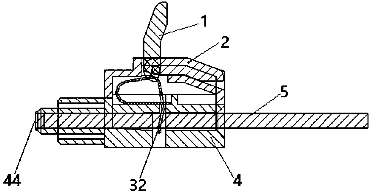 Optical fiber locking structure and connector