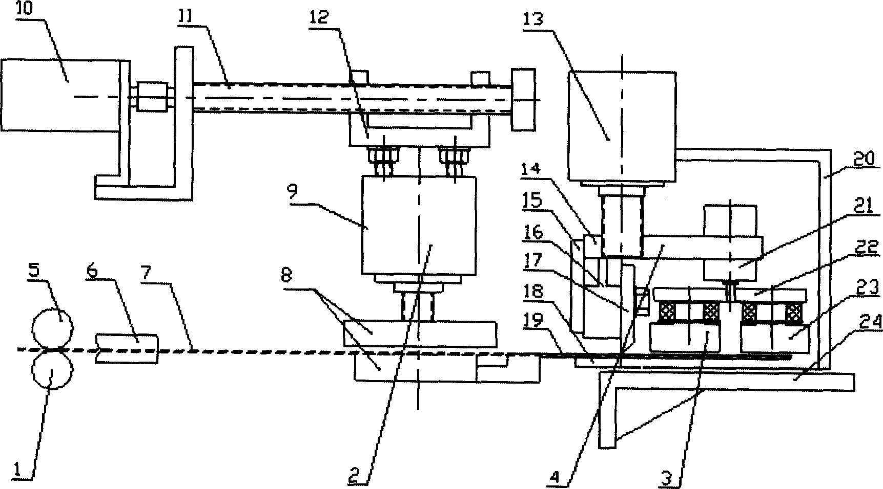 Feeding cutting and pressing binding device of flexible iron base thin belt material