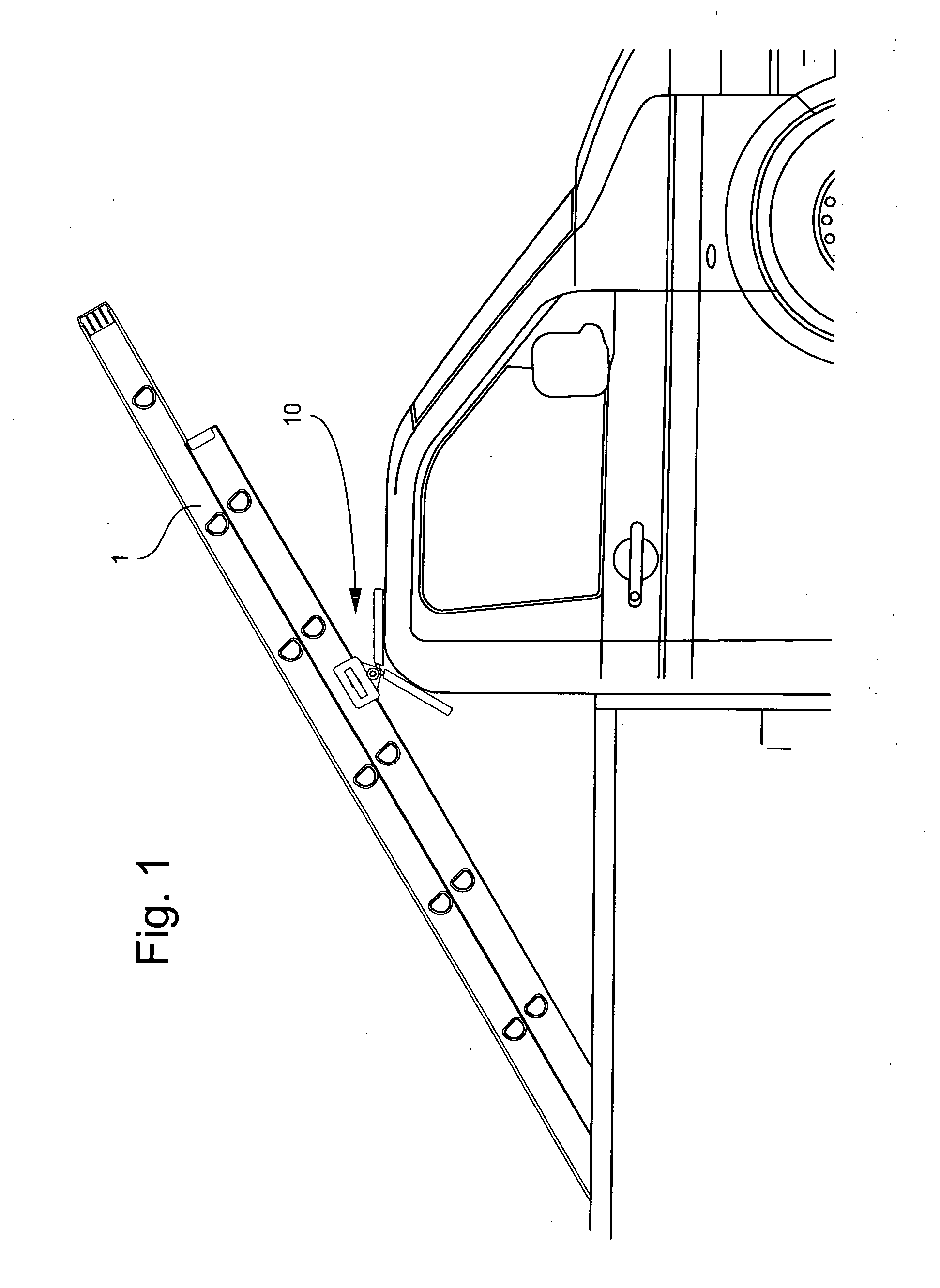 Device and method for transporting elongate objects using pick-up truck