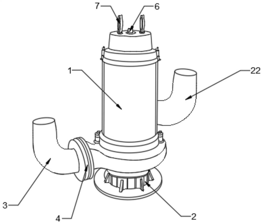 Self-sucking pump with rapid self-sucking speed