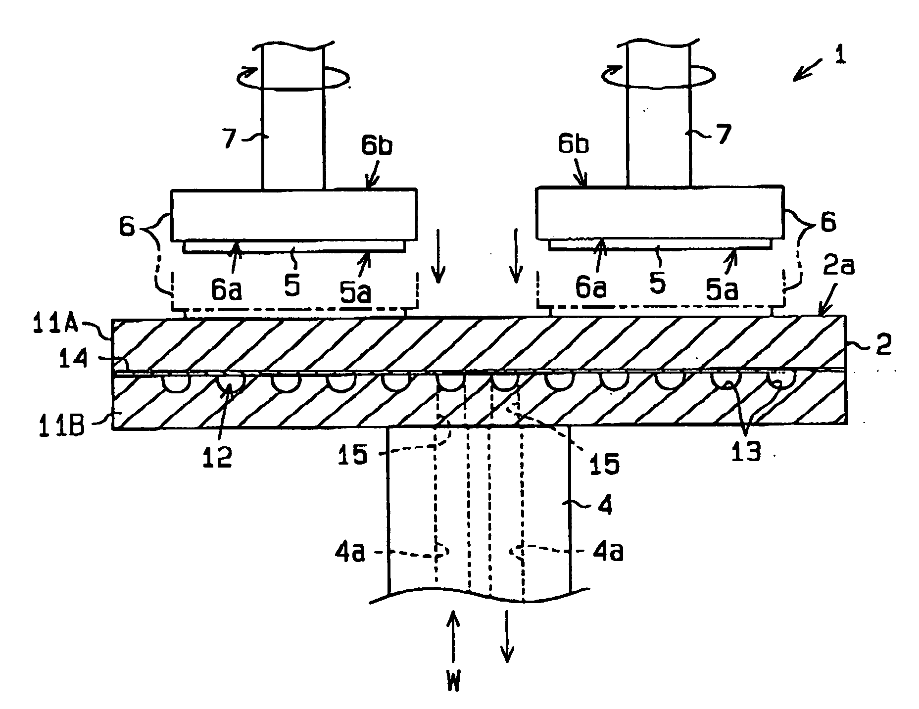 Table of wafer of polishing apparatus, method for polishing semiconductor wafer, and method for manufacturing semiconductor wafer