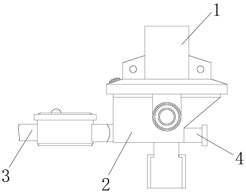 Fuel gas pressure regulator capable of reducing fatigue damage