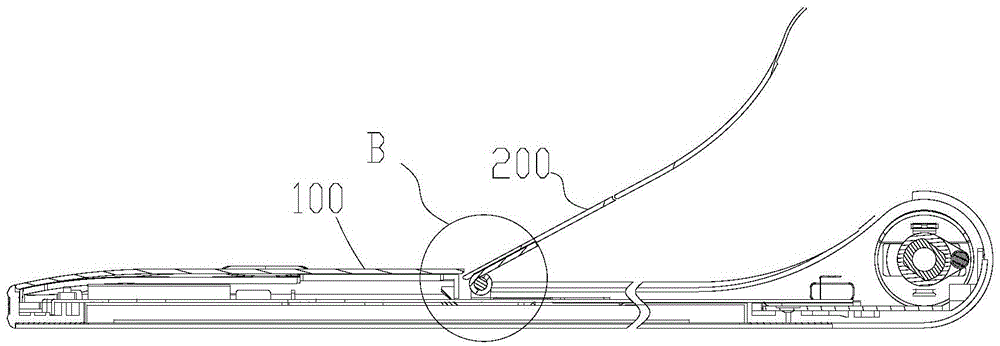 Hinge and tablet computer