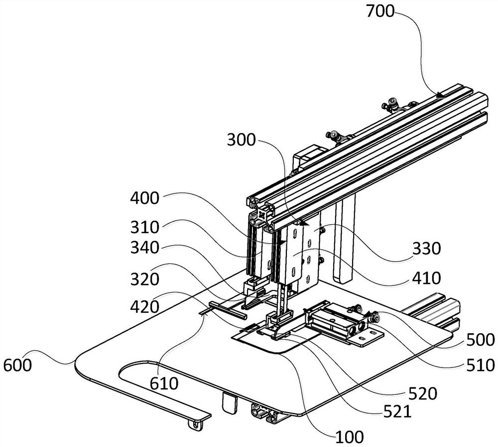 Shoulder strap folding device and method