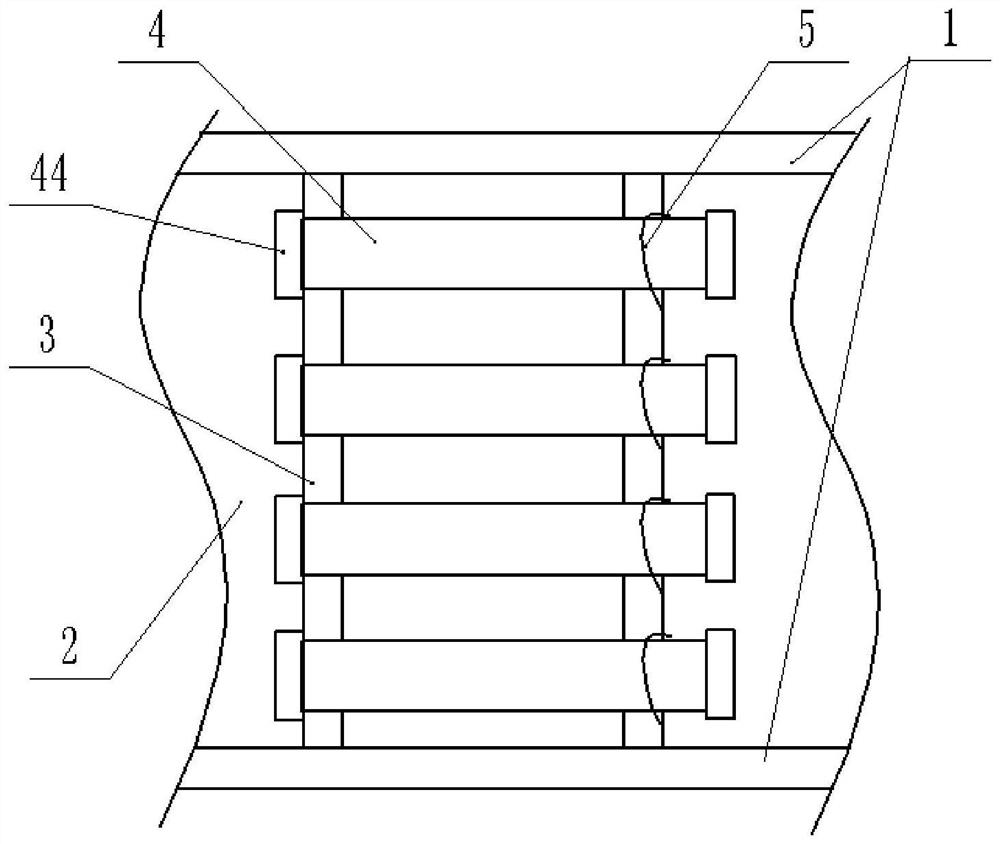 Measuring system and method for concrete stress distribution in steel pipe of arch bridge based on stepped section