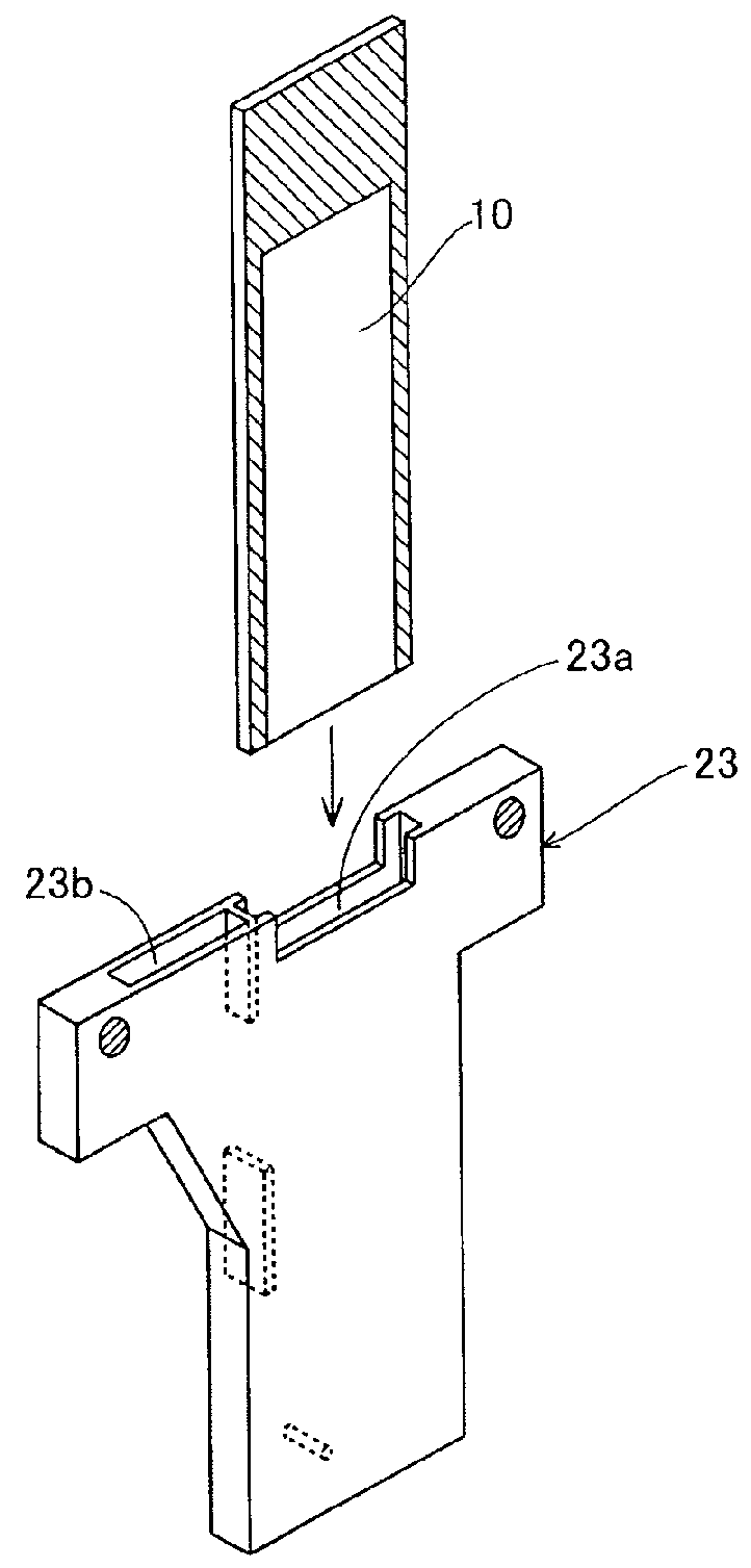 Smear staining apparatus, smear preparing apparatus, smear processing system, and method for determining staining condition