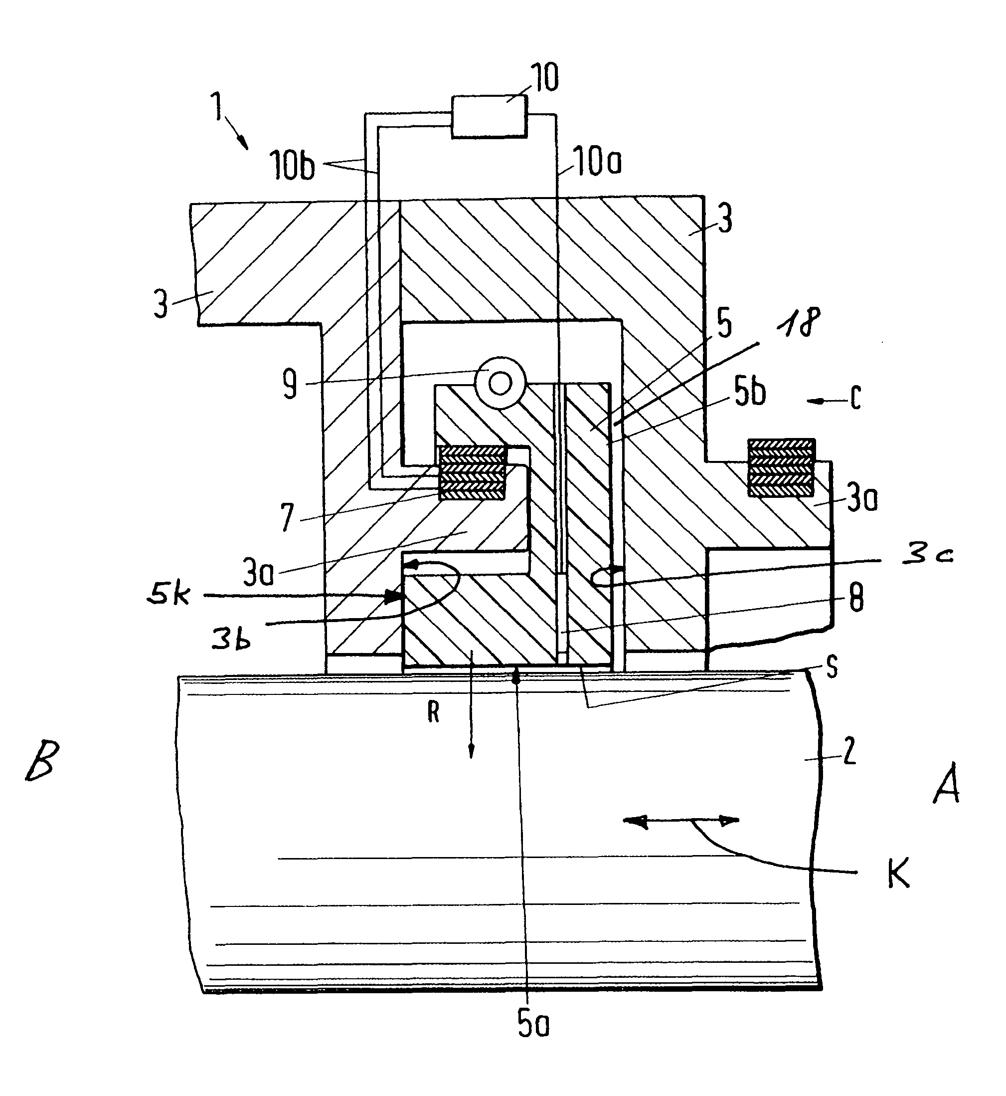 Dry-running piston rod sealing arrangement, and method for sealing a piston rod using one such arrangement
