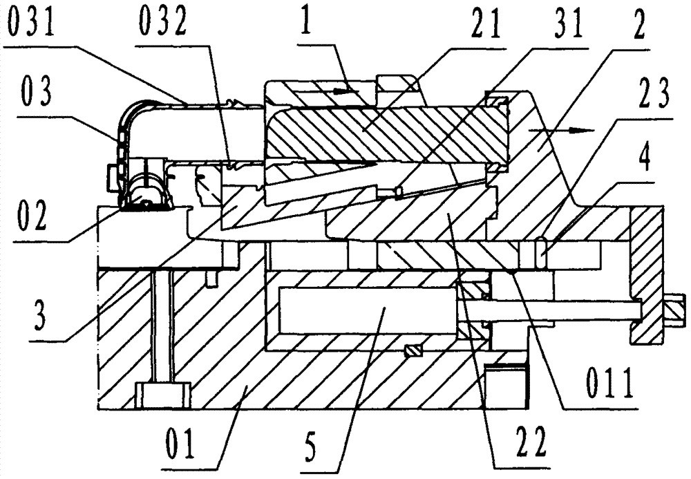 Three-linkage synthesis core-pulling device of injection mould