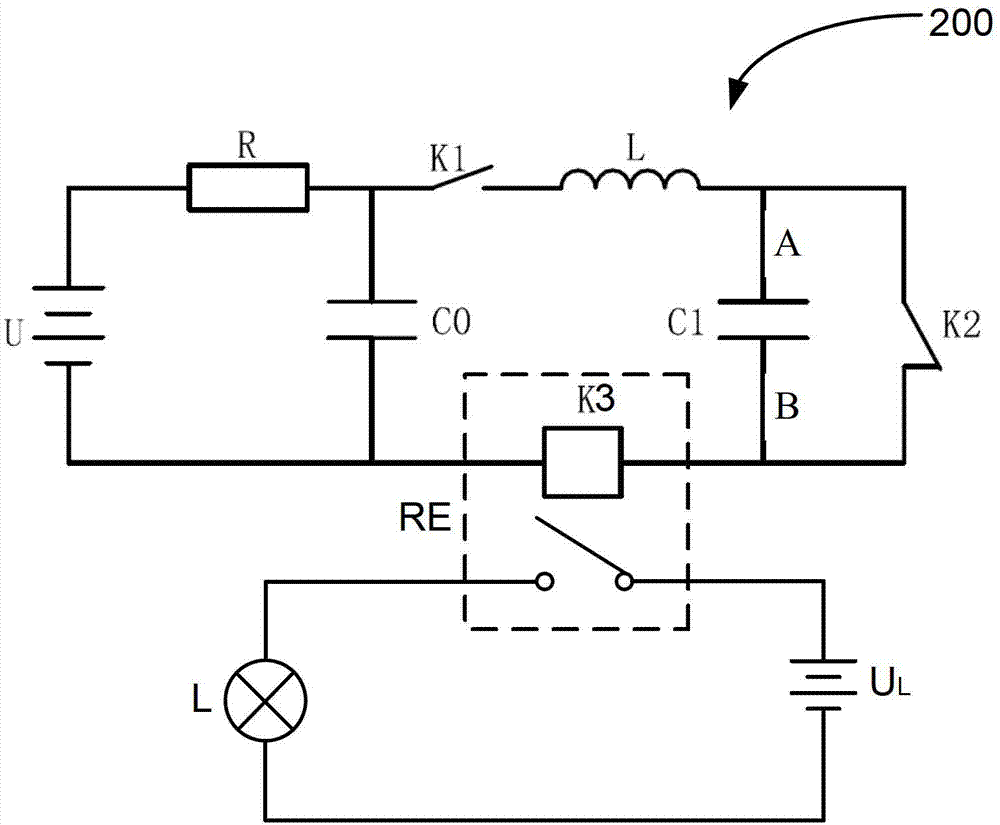 Method for electrically detecting vacuum degree of vacuum circuit breaker through breakdown of auxiliary electrode