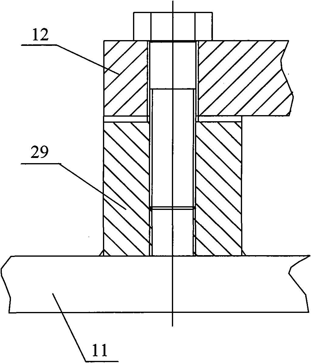 Railway locomotive and gear box and axel-hung box coupling device thereof