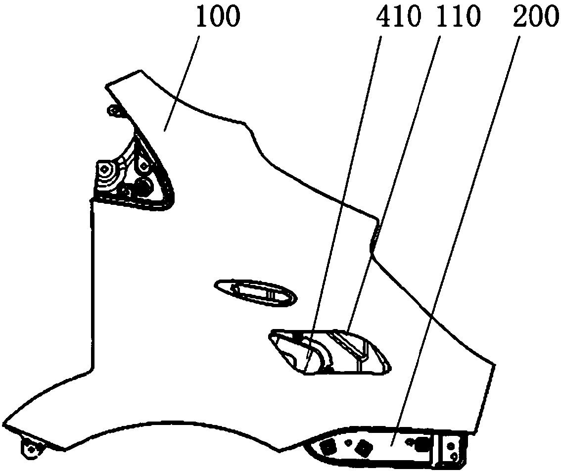 Engine side intake structure