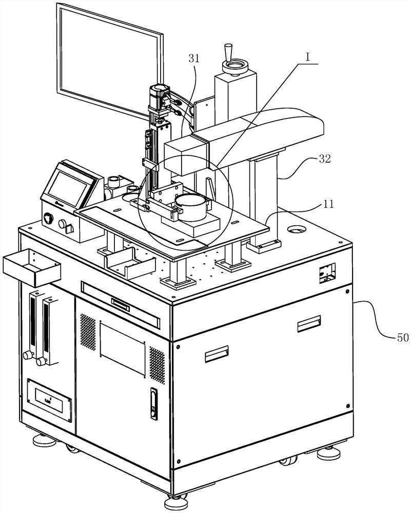 Full-automatic sealing and welding machine for quartz crystal resonator and sealing and welding method