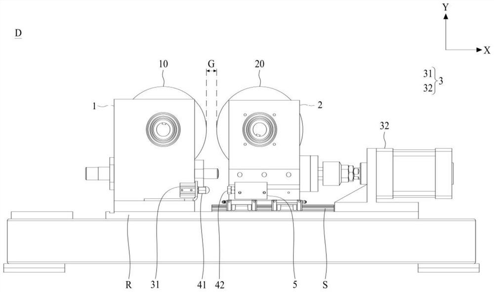 Cloth leftover passing device for impregnation machine and operation method of cloth leftover passing device