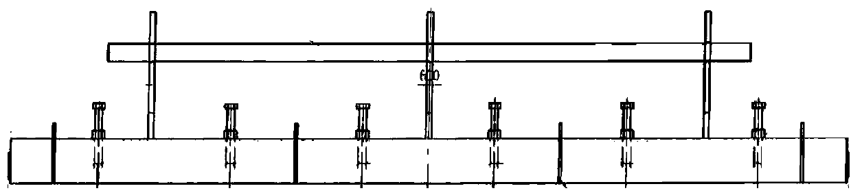 Hanging structure for preventing fracture of 3D high-aluminium glass runner cover board brick