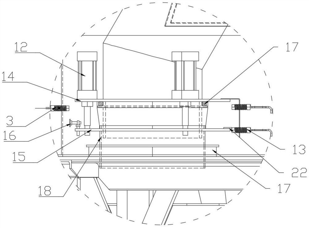 Telescopic sealing type rotary distributor and distributing method thereof