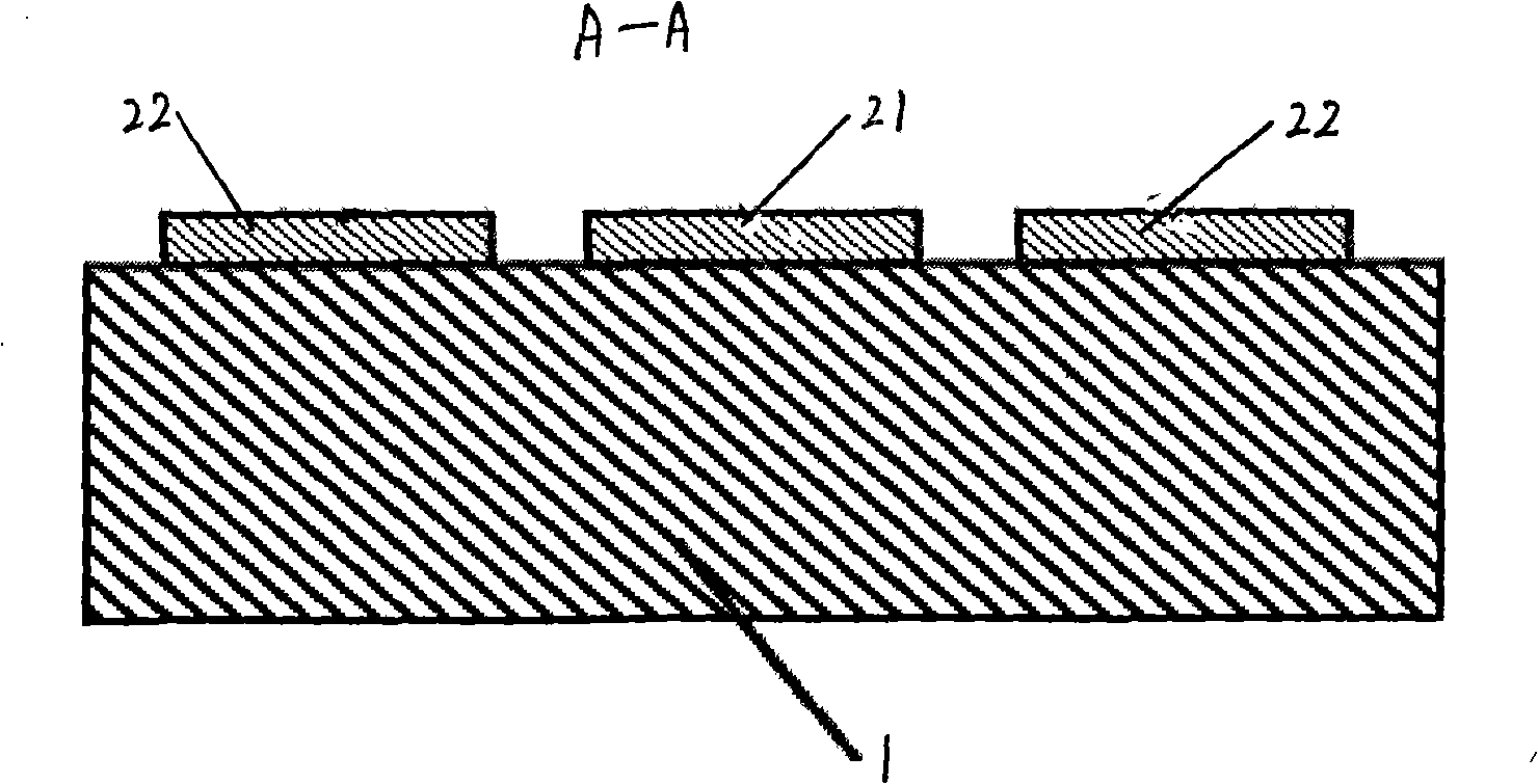 Ferroelectric thin-membrane phase shifter and preparation thereof
