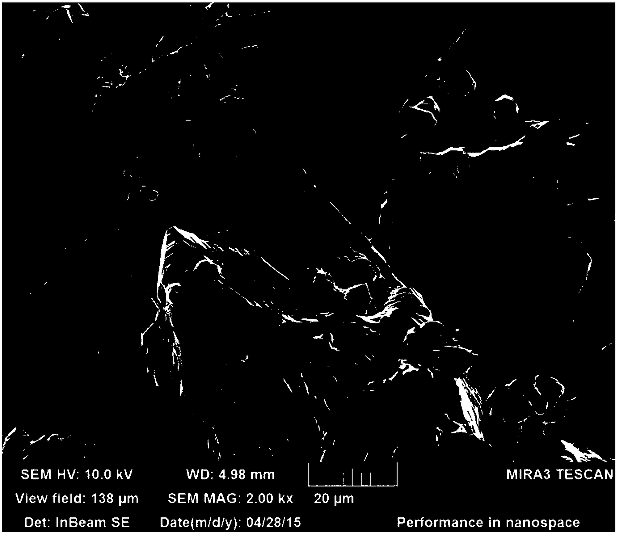 Method for preparing porous titania bulk material by surface oxidation of porous titanium