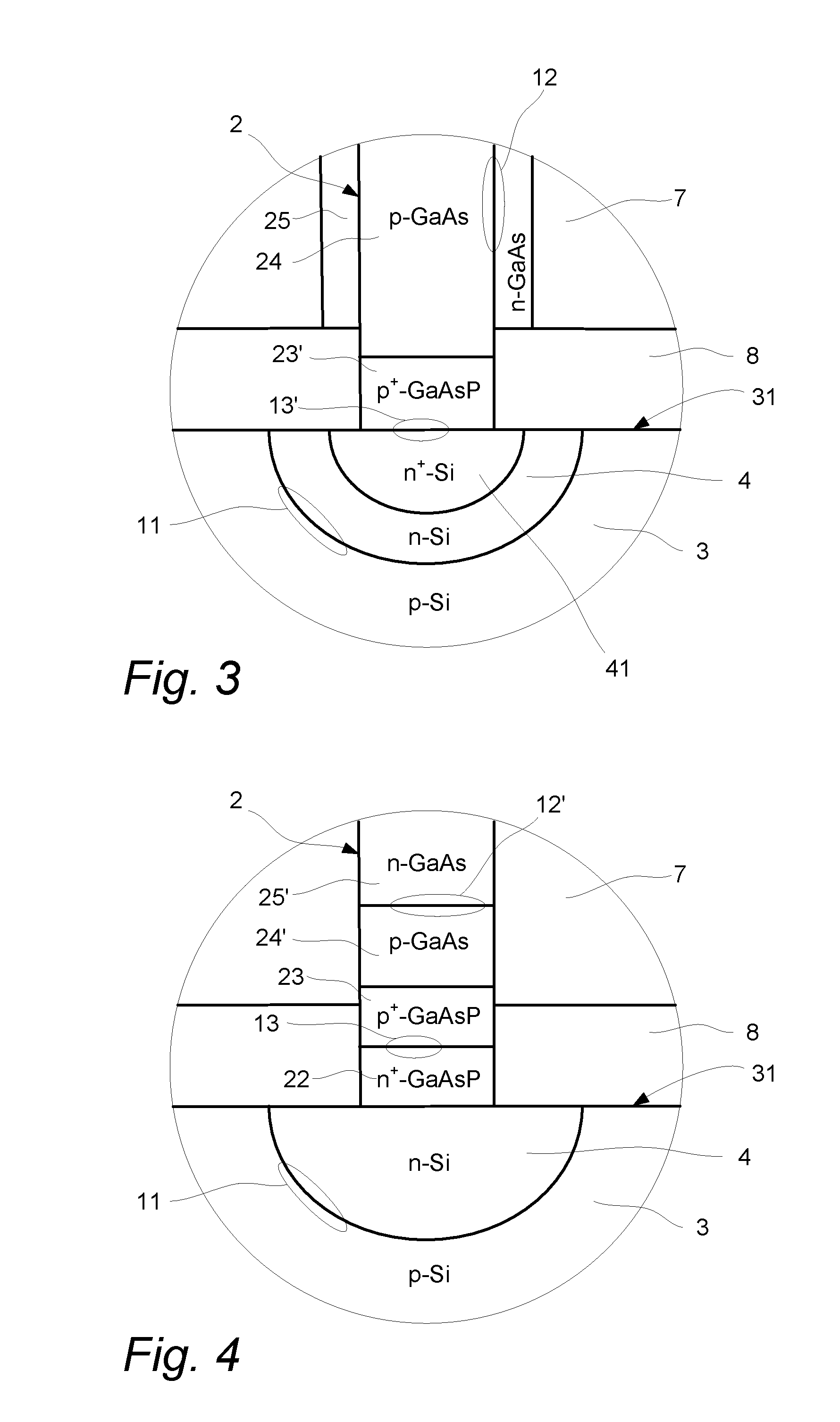 Multi-junction photovoltaic cell with nanowires