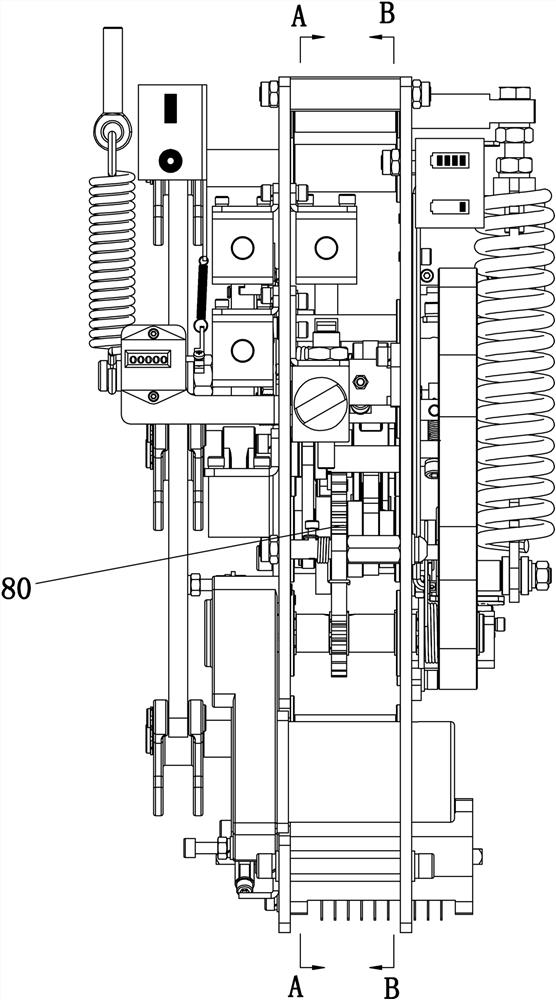 Indoor circuit breaker spring operating mechanism