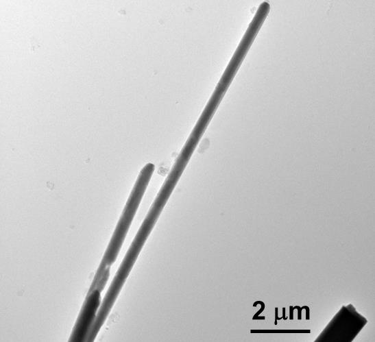 A kind of method for preparing tin diselenide nanowire at low temperature