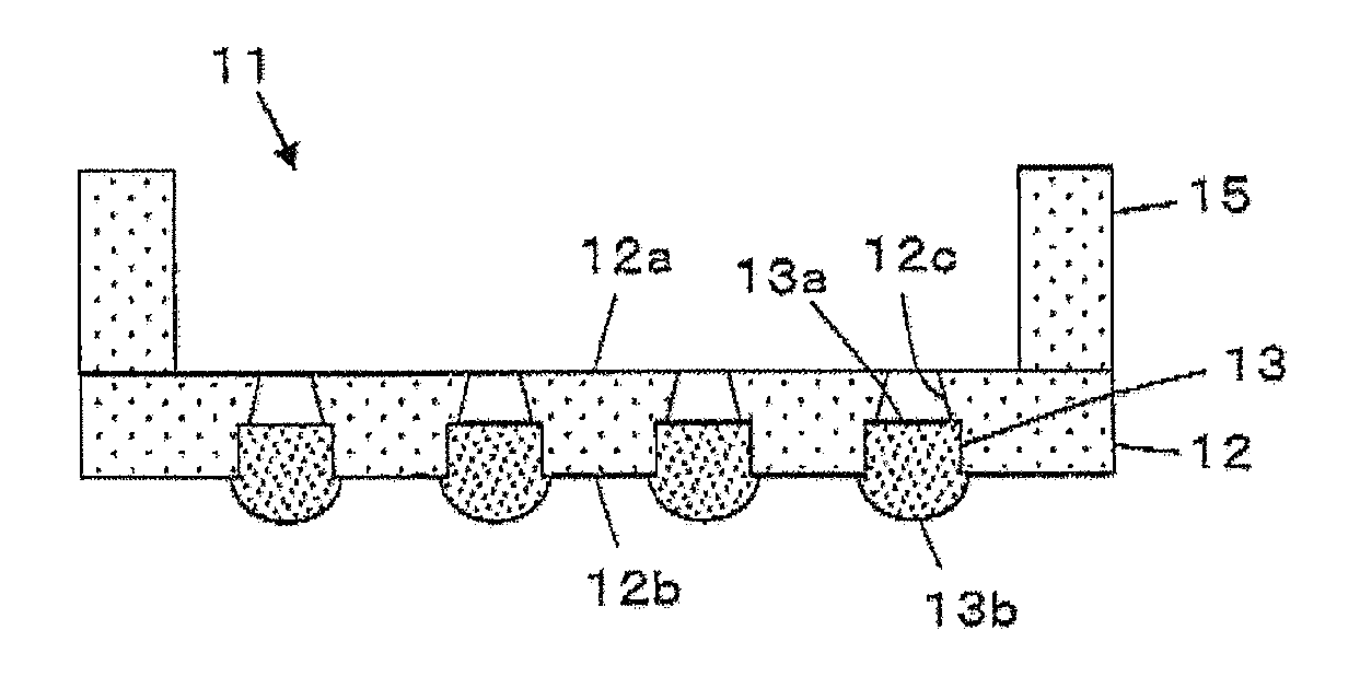 Electrode device for an electrochemical sensor chip