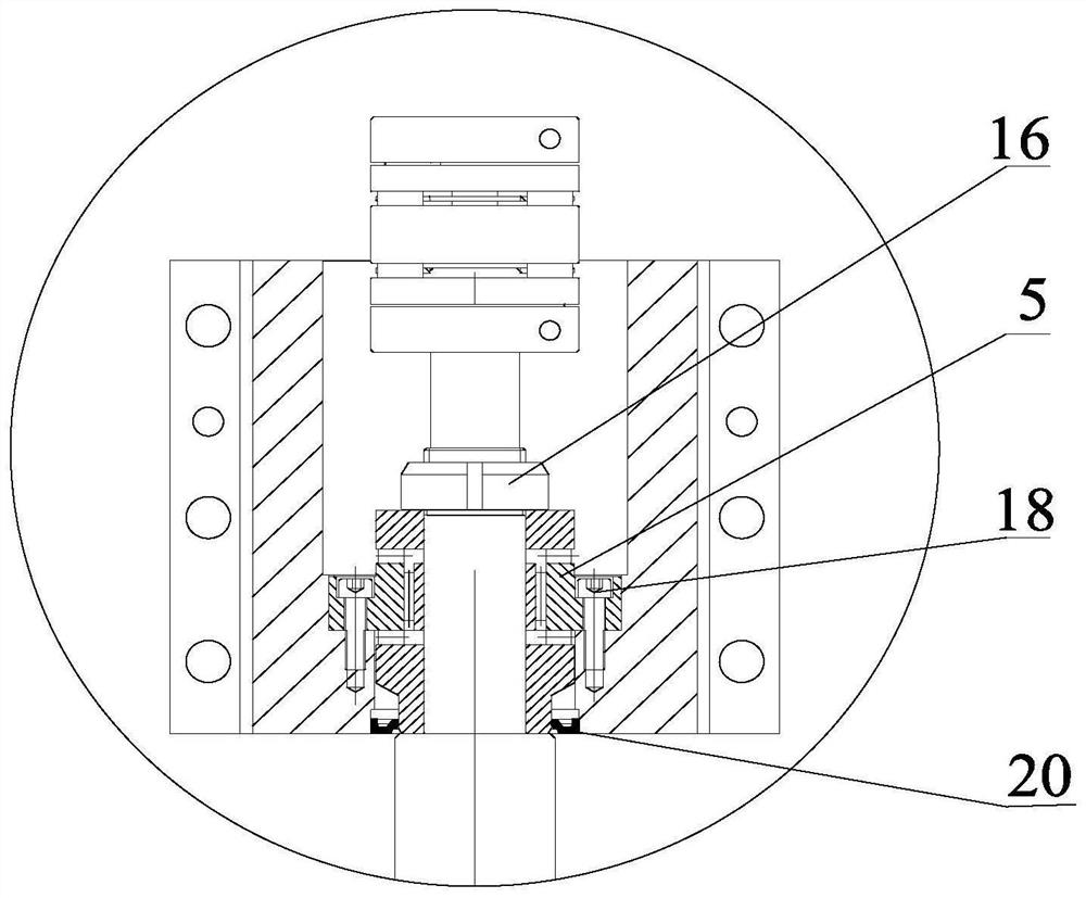 Lead screw mounting structure for grinding machine